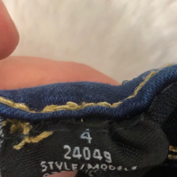 Women’s Suko Jeans. Size 4. 30” waist. - Picture 7 of 7